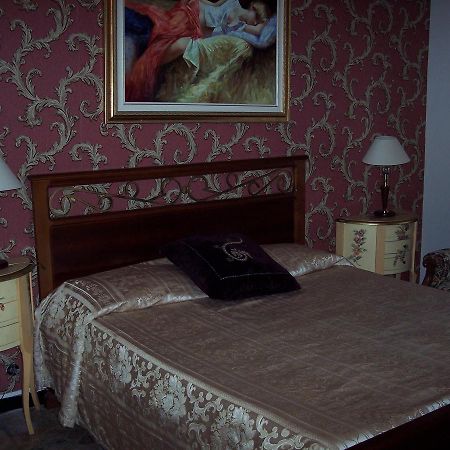 Hotel Royal Alessandria Exterior photo